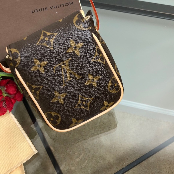Authentic Louis Vuitton pochette - Picture 6 of 8